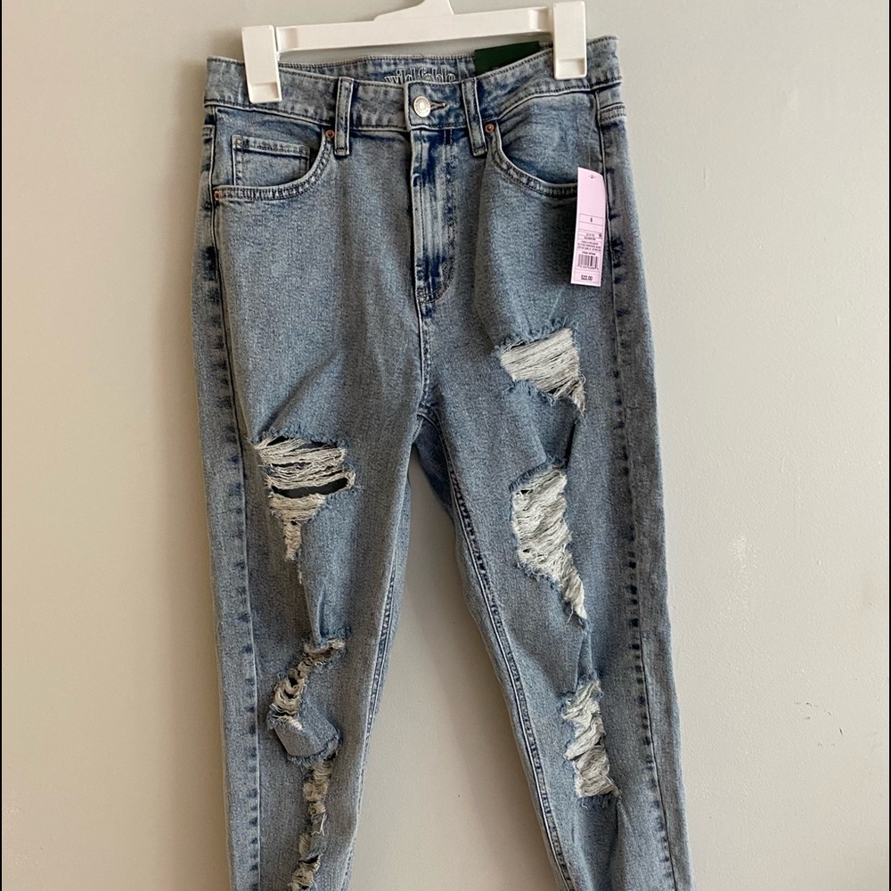 High rise mom jeans Brand new with tag